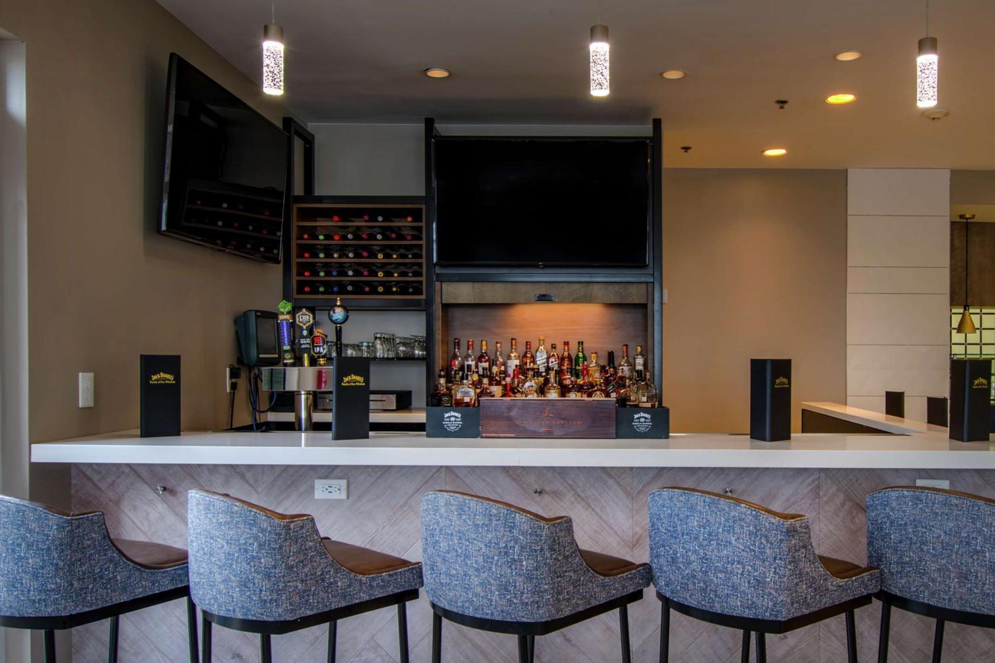 Hilton Garden Inn Durham Southpoint Buitenkant foto